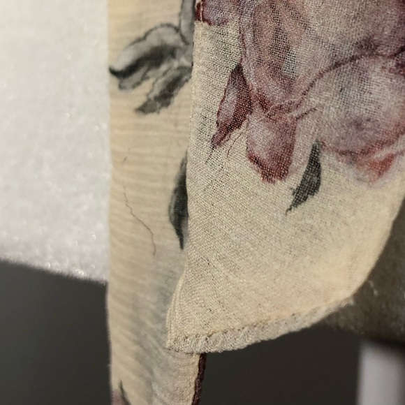 **SOLD** 🌸 LoveShackFancy 🌸 Domino Silk Wrap Top XS - Picture 9 of 16